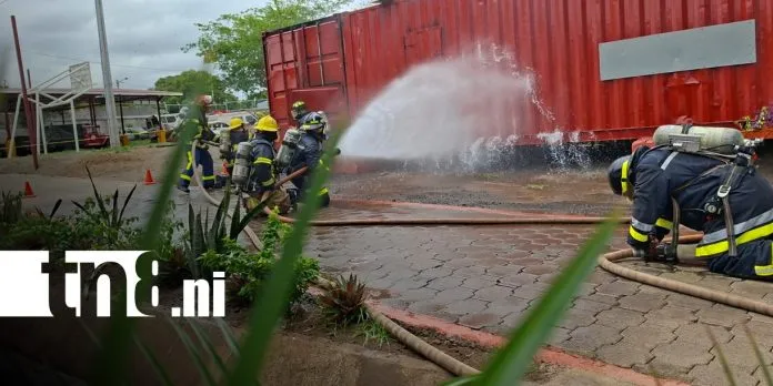 Entrenamiento clave: Bomberos Unidos perfeccionan investigación de incendios