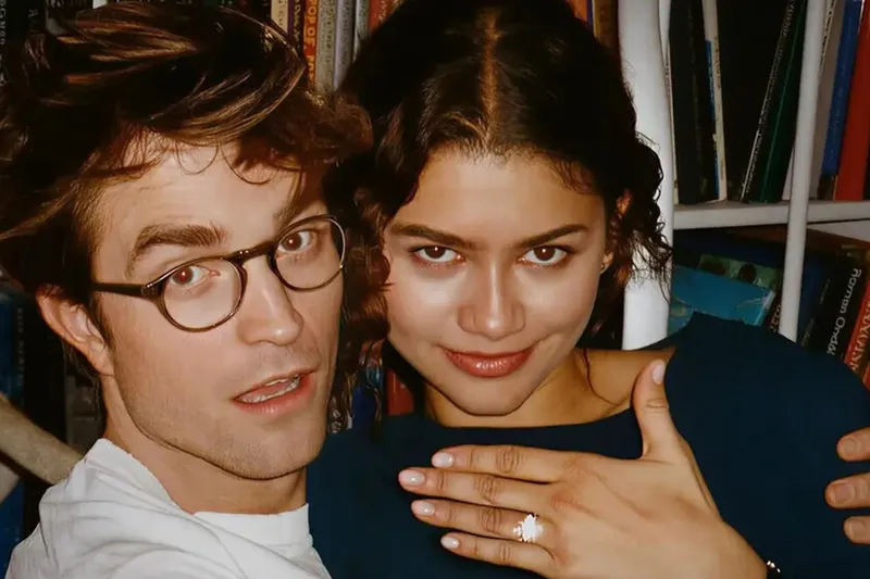 'El Drama' es magistral tirando de comedia incomodísima. Un delicioso pastel de bodas coronado por la química arrolladora entre Zendaya y Robert Pattinson