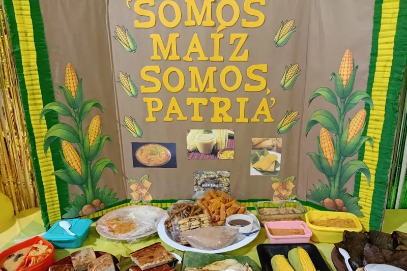 Estudiantes del Maestro Gabriel celebran Día Nacional del Maíz