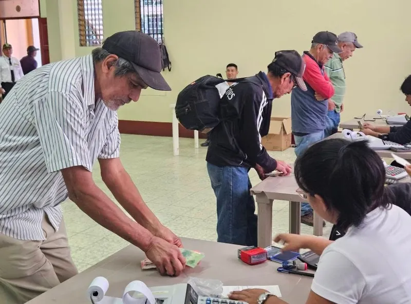 Pago de pensiones del INSS moviliza C$2,376 millones en el país