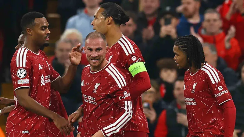 Liverpool remonta al Villarreal en un partido de siete goles