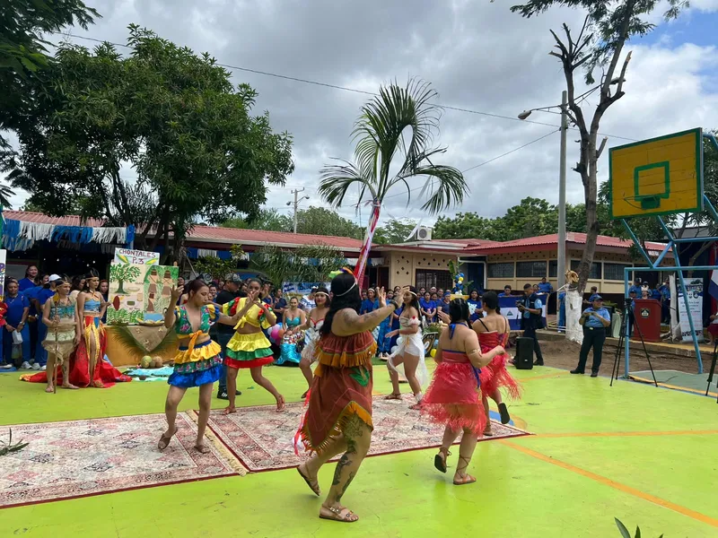 Música e identidad marcan celebración indígena en centro penal de Tipitapa
