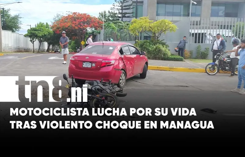 Impactante colisión en Managua: motociclista permanece en estado grave