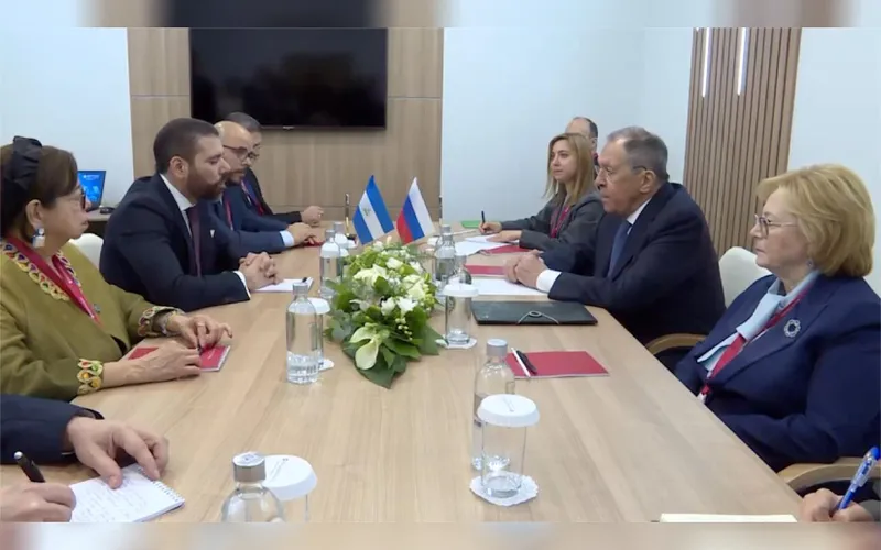 Reunión fraterna con Canciller de Rusia