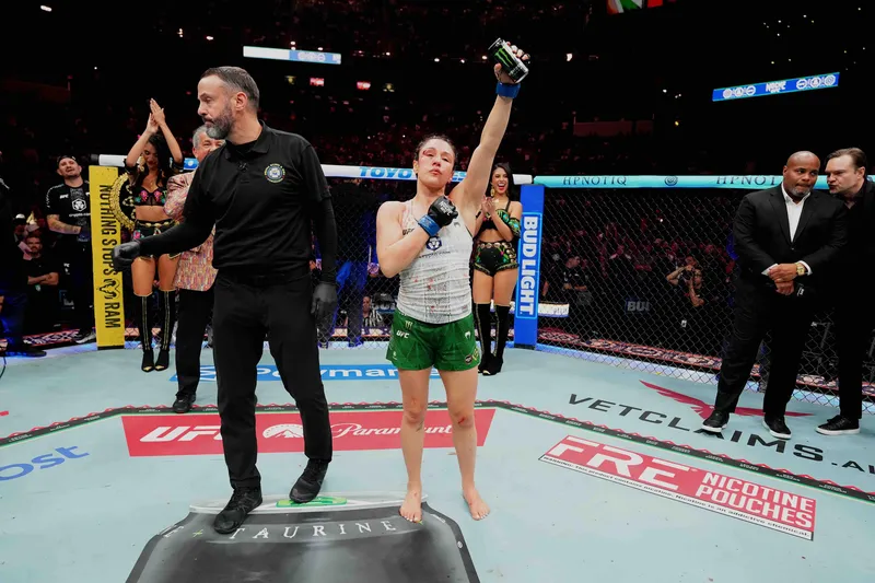 Alexa Grasso y Brandon Moreno pusieron el sello mexicano a la Noche UFC