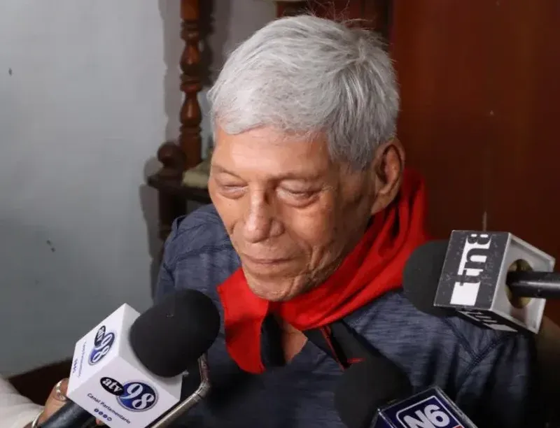 Artista de “Filosofito y Mauricio” recibe reconocimiento a su trayectoria