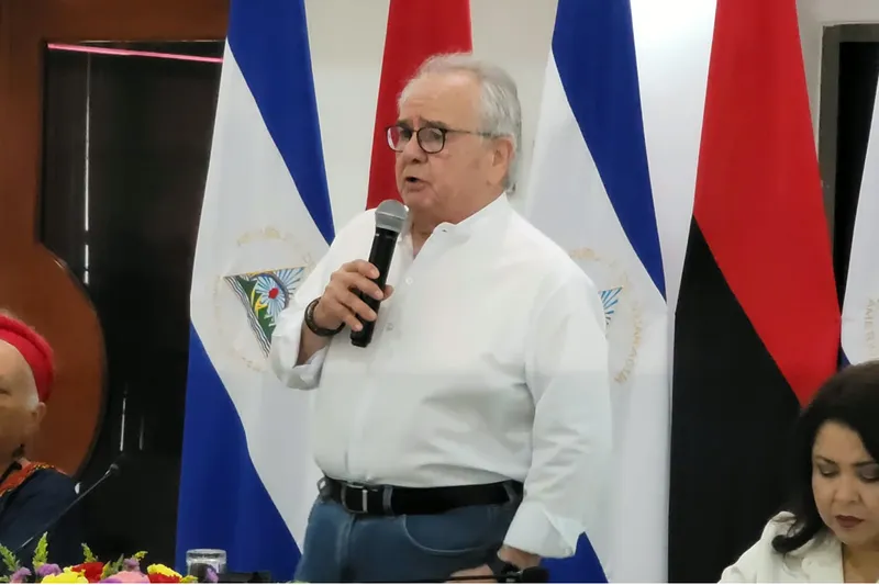 Sector construcción respalda reformas a la constitución