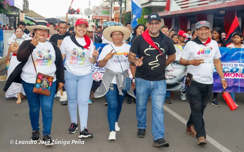 Caminata en honor a los Héroes de La Reforma en Masaya