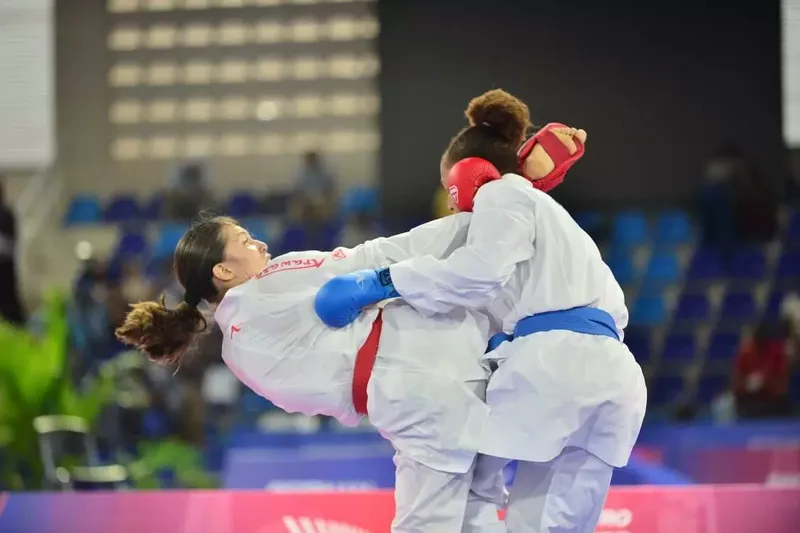 ¡Orgullo pinolero! Joysi Tinoco conquista bronce en karate