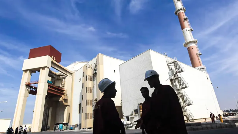 Irán rechaza inspecciones de la AIEA en sitios nucleares atacados