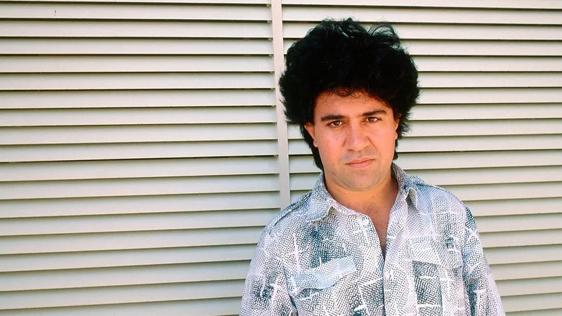 Pedro Almodóvar tras perder el Oscar en 1989: "Tengo problemas, que vienen de lejos, con Carmen. Pensé que se podían solucionar, pero no ha sido así"