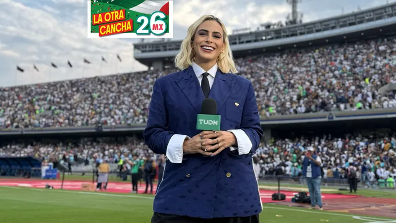 Valeria Marín, enamorada de su amor y del fútbol en La jugada del verano junto a su esposo Julián Gil