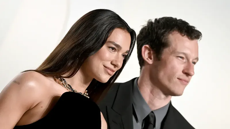 Dua Lipa y Callum Turner se casaron, pero, ¿tienen lo necesario para que su matrimonio funcione?