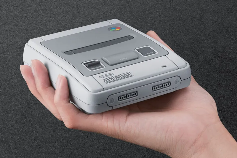Un exjefe de Nintendo lo reconoce: las consolas mini no nacieron por nostalgia, sino por necesidad financiera