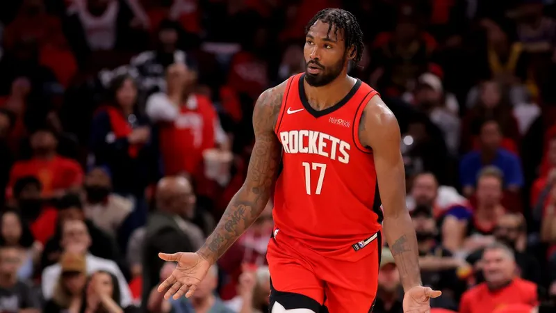 Los Rockets atan a Eason a cambio de 81 millones