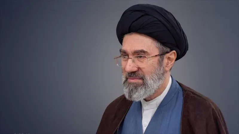 Líder urge reclamar derechos violados de iraníes por agresores EEUU-Israel