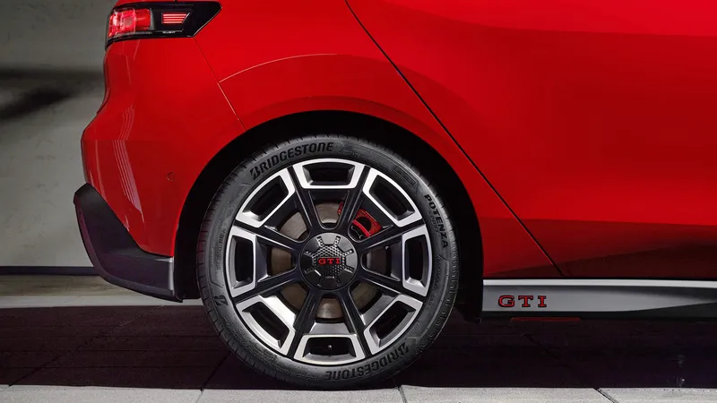 Volkswagen abre las reservas de su ‘juguete’ eléctrico con 226 CV, 190 km/h de velocidad punta y 424 km de autonomía