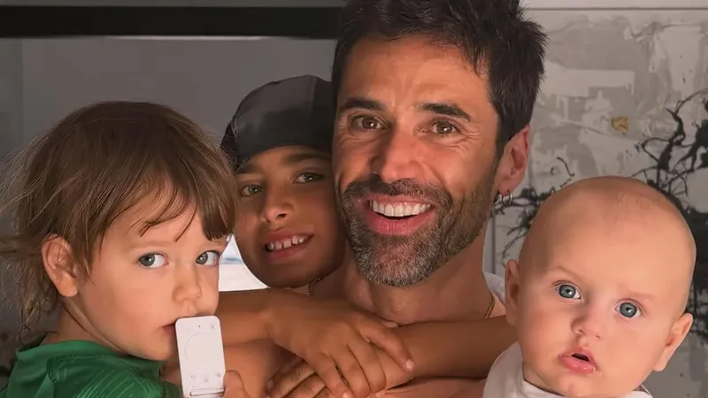 Matías Novoa comparte cómo vive las distintas etapas de sus hijos: 'Ha sido un reto'