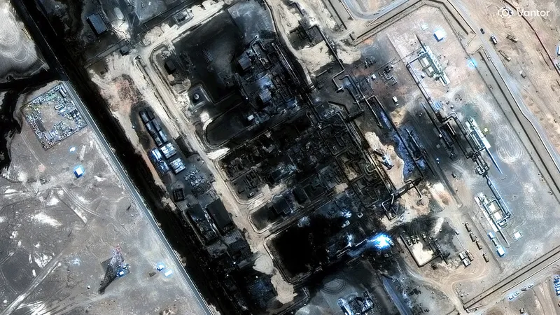 Asia podría quedarse sin petróleo ante un nuevo golpe desde Oriente Medio