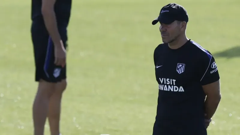 Los dardos de Simeone en France Football: "Es nuestra reputación"