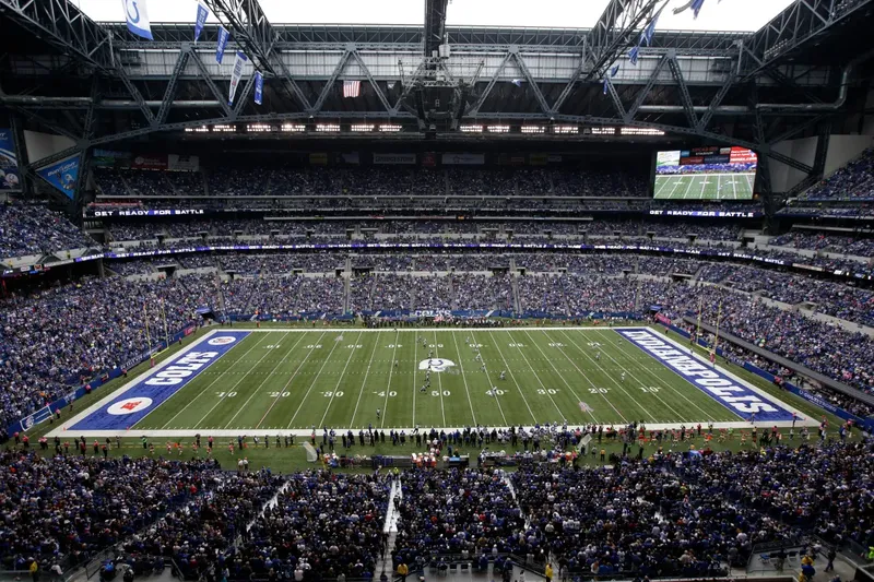 Exjugador de la NFL nacido en Kenia fue deportado de los Estados Unidos
