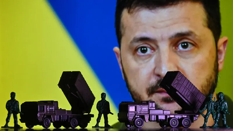 Zelenski eleva la obsesión por los Patriot y ordena a todos los diplomáticos buscarlos