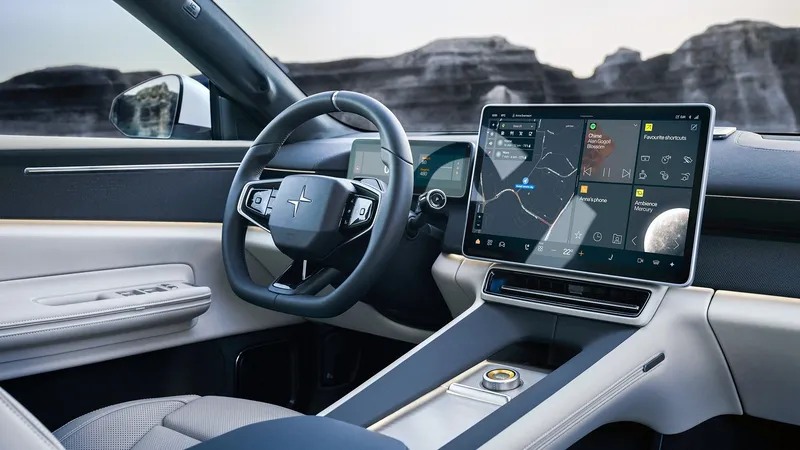 1.665 litros de maletero, 630 km de autonomía y mucha más practicidad por 54.390€ en el nuevo SUV eléctrico de Polestar