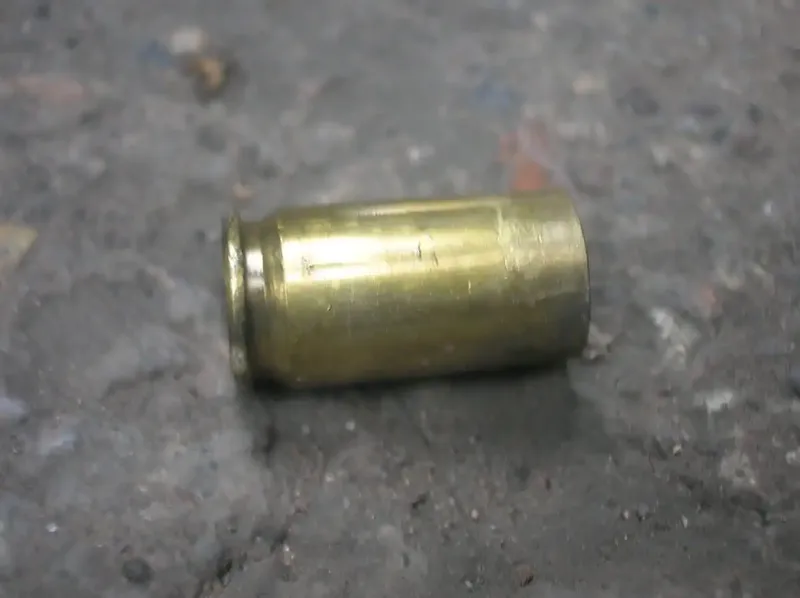 Desconocidos disparan contra par de chavalos en el barrio 19 de Julio
