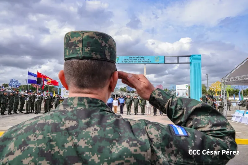 Ejército de Nicaragua celebra 47 años de constitución con muestra militar en la Plaza La Fe