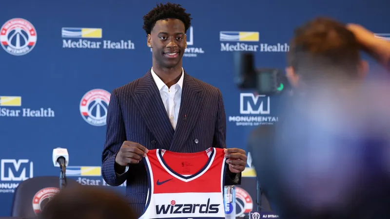 Dybantsa se impone a Peterson en el arranque de la Summer League