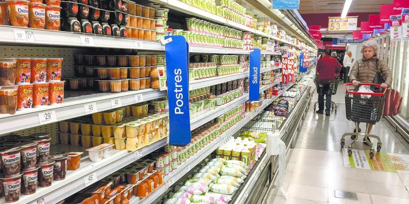 Inflación mayorista desacelera en Argentina