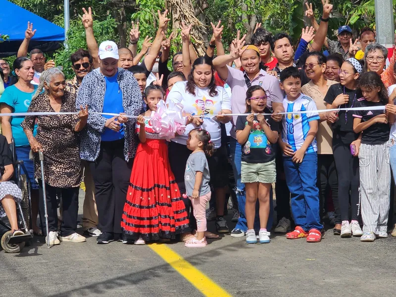 Nuevas calles mejoran las condiciones de vida de las familias de San Isidro de la Cruz Verde