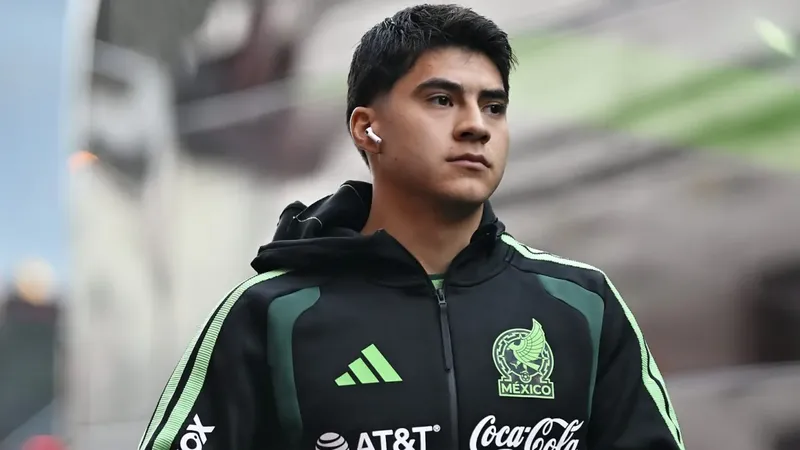 Diego Simeone frena la euforia sobre los minutos del mexicano Obed Vargas en España