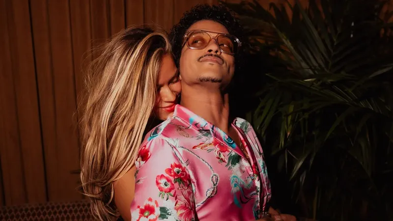 Bruno Mars se pone celoso al ver el baile de Karol G con Drake 'Tengo que recuperarla'