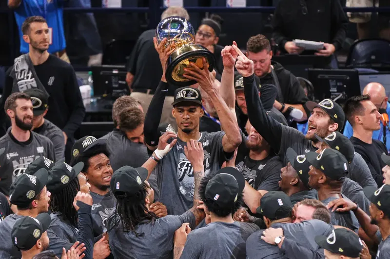 San Antonio Spurs vuelven a las Finales de la NBA de la mano de Wembanyama
