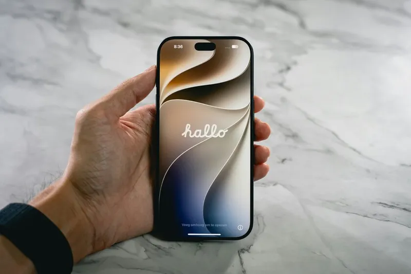 Ocho consejos y ajustes para usar el iPhone con una sola mano (incluso si es un iPhone Max)