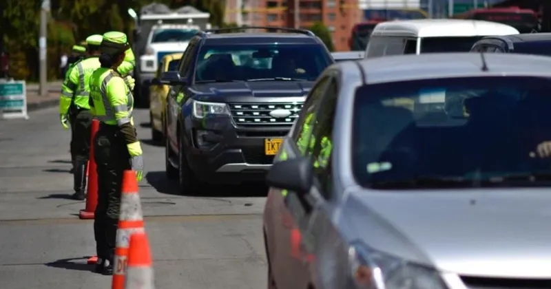 ¿Cómo será el nuevo examen obligatorio para sacar la licencia de conducción en Colombia?