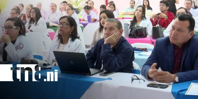 MINSA impulsa la actualización médica para mejorar la atención de niños y niñas