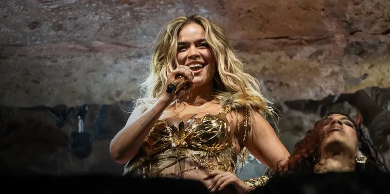 Karol G anuncia invitadas de lujo para sus próximos conciertos