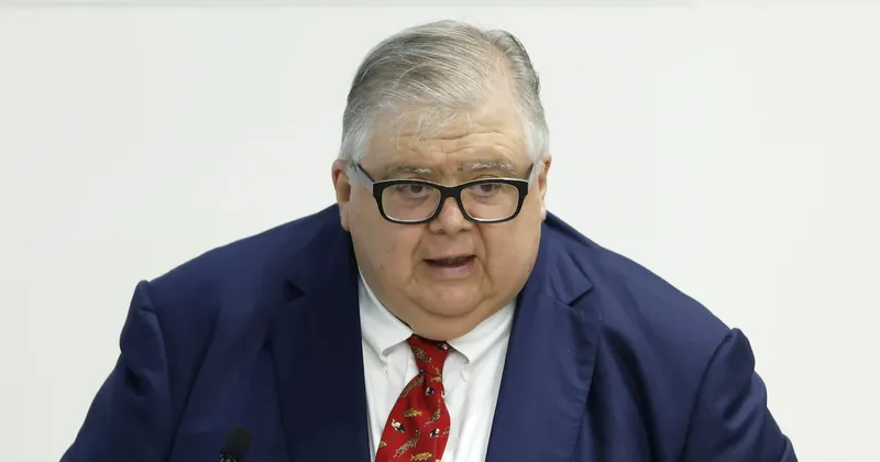 Agustín Carstens: el problema no es el legítimo proteccionismo, sino que sea exagerado