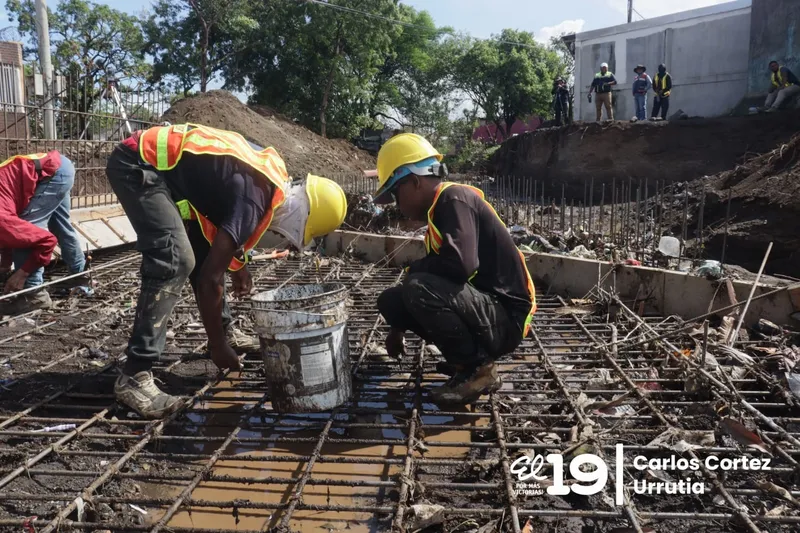 Puente vehicular mejorará conexión entre barrios del Distrito VI
