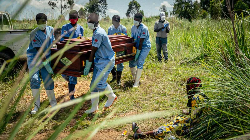 Ébola supera las 3.000 muertes en RD del Congo