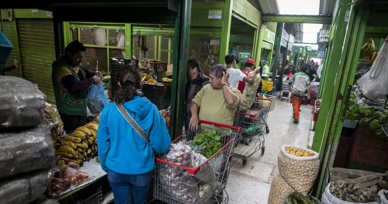 Inflación de junio superaría la barrera del 6%, según las proyecciones del mercado