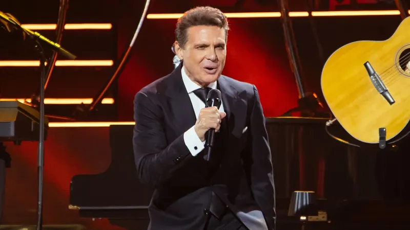 Luis Miguel comparte nuevos detalles de su esperada gira para 2027
