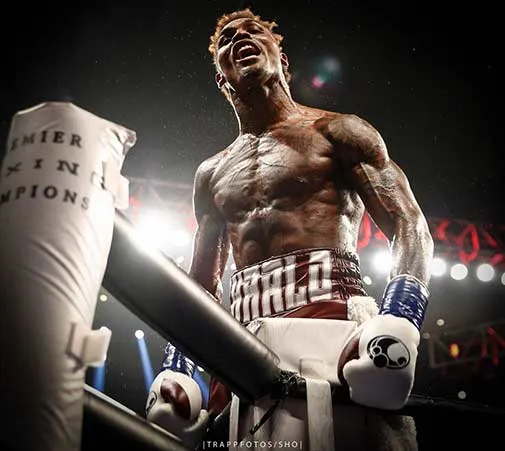 Jermall Charlo se cae de la cartelera Spence vs Tszyu