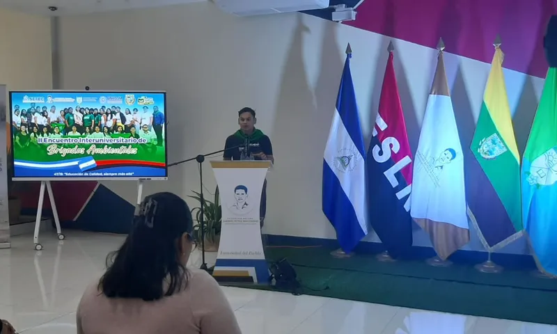 Jóvenes ambientalistas reafirman su compromiso con la Madre Tierra