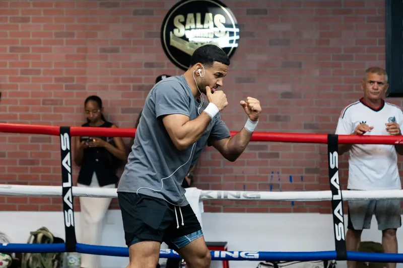 Rolly Romero reconoció lo peligroso que es el boxeo tras la muerte del boricua Prichard Colón