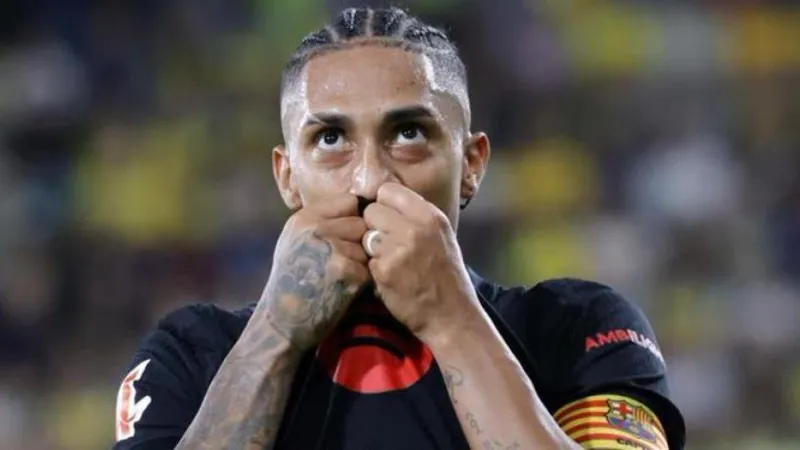 Raphinha apunta a ser primer capitán del Barça