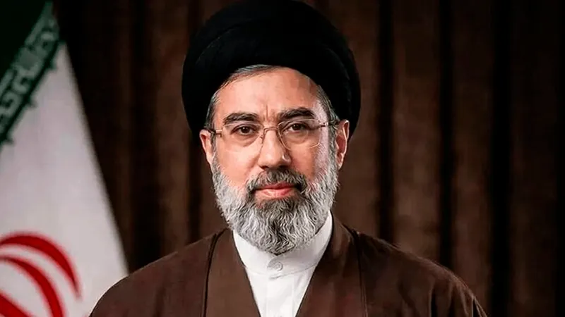 Ayatolá Jameneí: El camino del progreso de Irán jamás será la sumisión a Estados Unidos