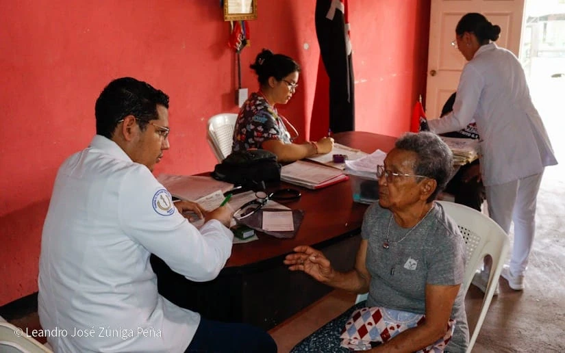 Acercan la atención en salud a familias del Camilo Chamorro